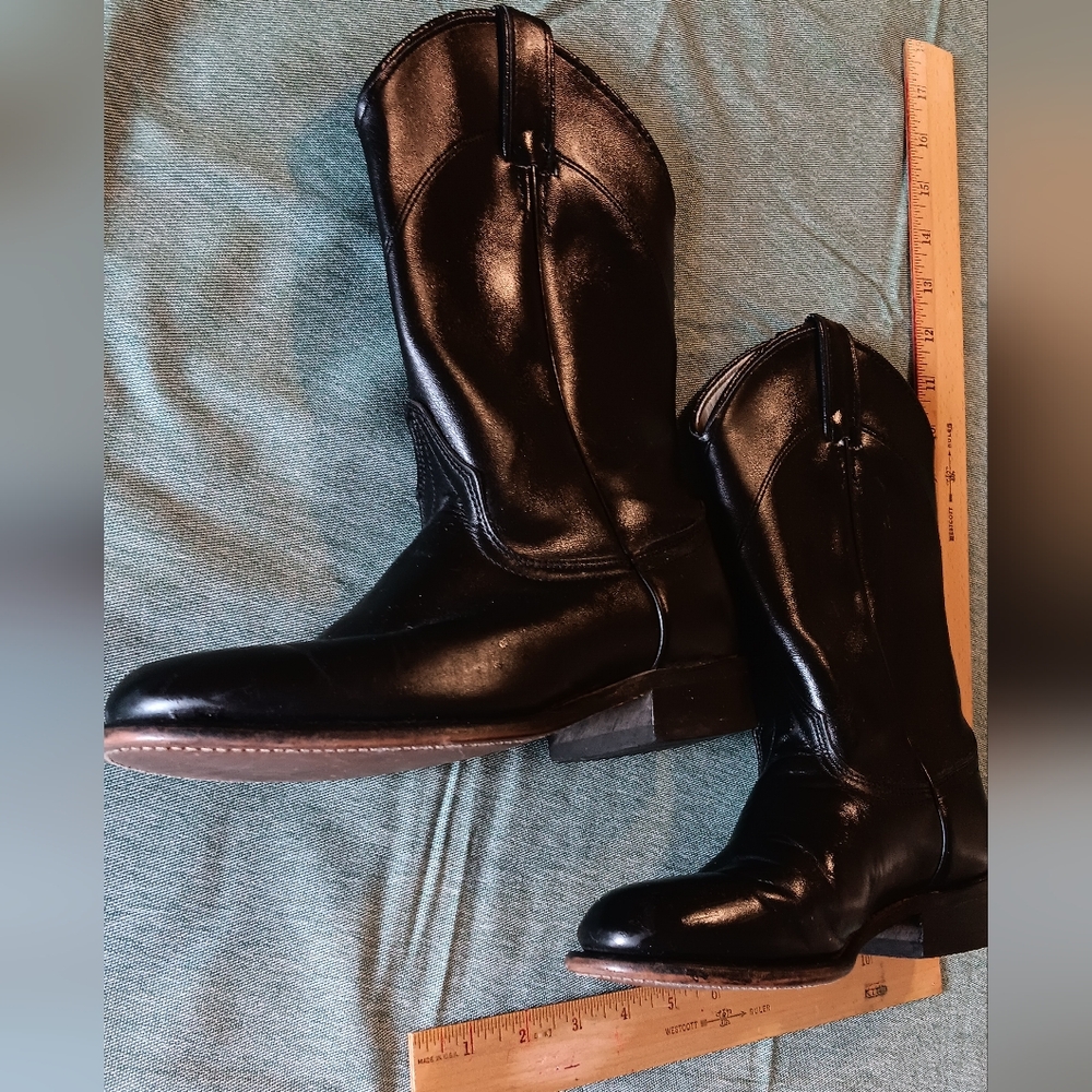 Women's 6902 7.5 M Black Leather Round Toe Calf Boots Made In The USA